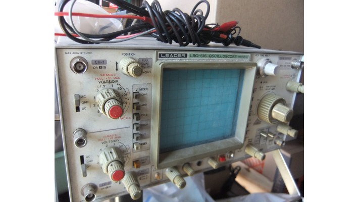 Leader LBO-516 100MHZ dual-trace oscilloscope .